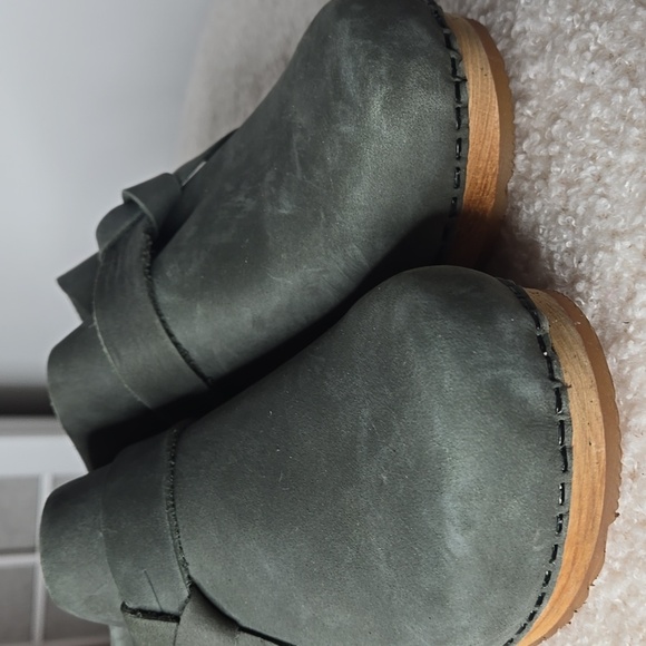 Sanita Clogs Manuella Wooden Oiled Leather Khaki Green Size EU 40 Shoe - Picture 4 of 13